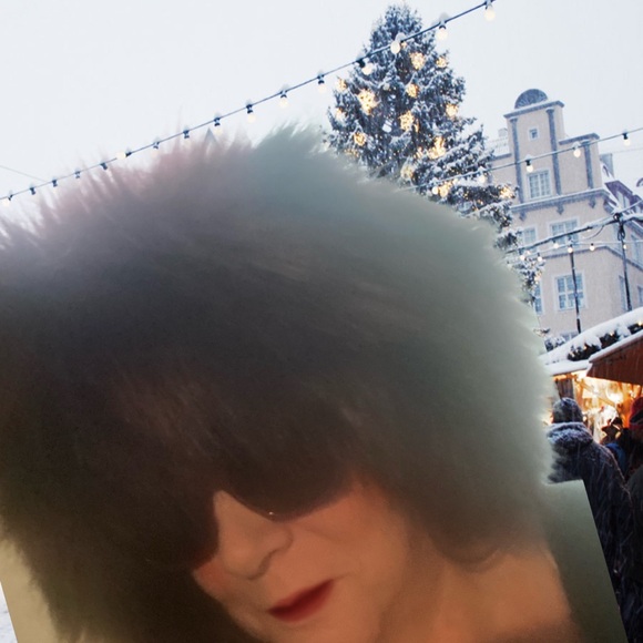 Baby, it’s cold outside 2 pc☃️wrap ➕infinity Scarf neck or hat deep wine ❄️❄️ - Picture 4 of 13